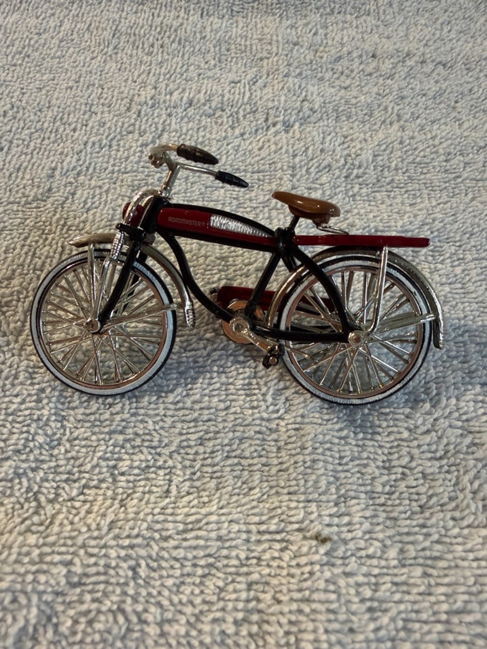 VTG Brunswick Roadmaster Luxury Liner Mini Bicycle Figurine Limited Edition 1:20
